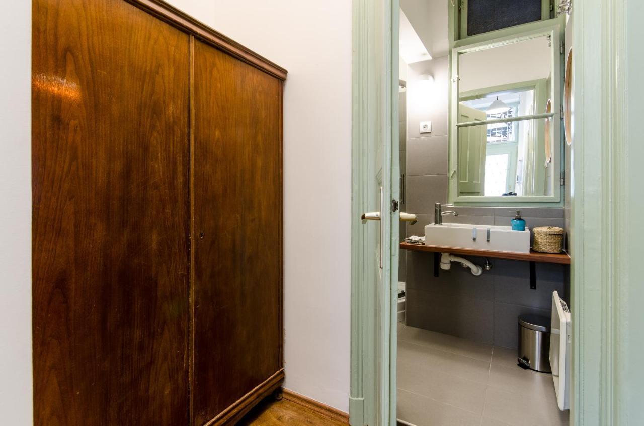 בודפשט B63 2 Bedroom Apartment In Heart Of City מראה חיצוני תמונה