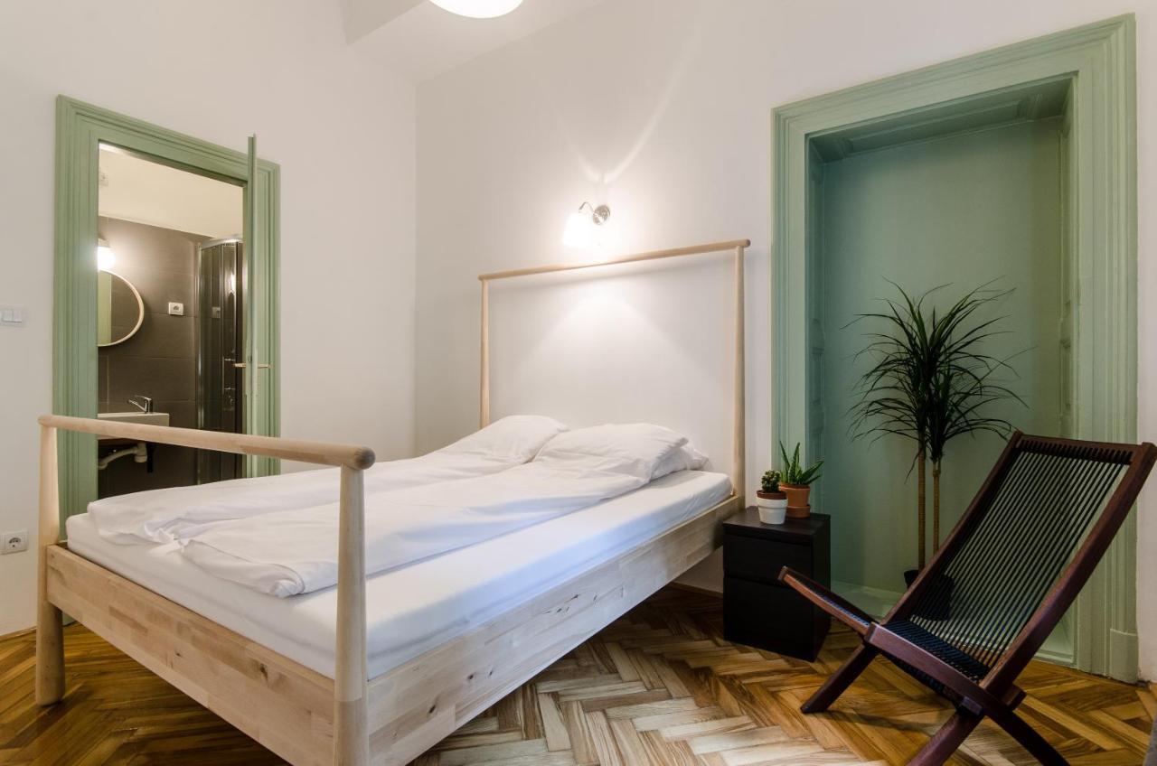 בודפשט B63 2 Bedroom Apartment In Heart Of City מראה חיצוני תמונה